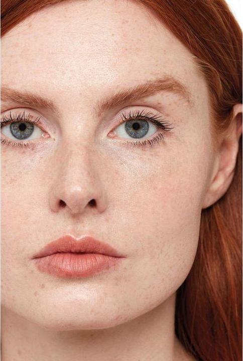 Actual product image Rimmel London Child & Free (001 black)