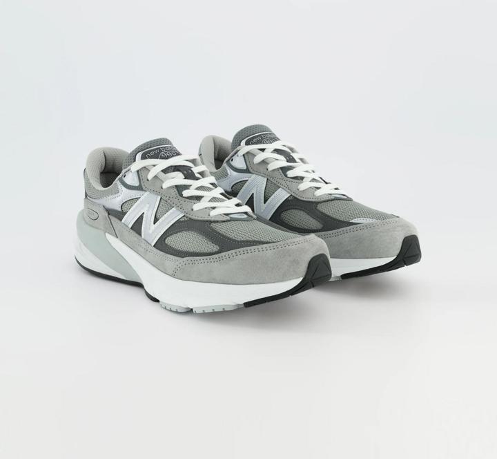Produktbild New Balance Sneaker "M 990 MiUS v6 Core" grau (45)