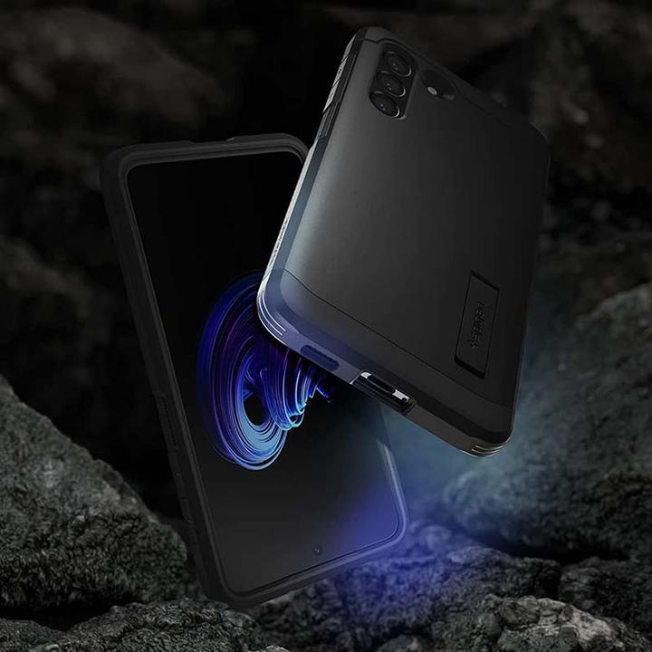 Actual product image Spigen Tough Armor (Samsung Galaxy S21 FE)
