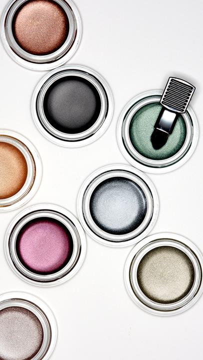Actual product image Revlon Colorstay (745)