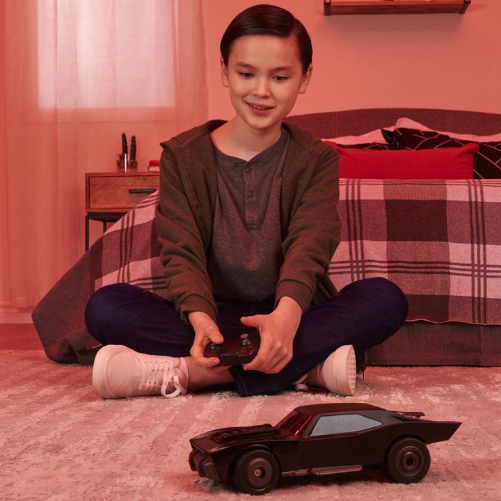Immagine prodotto Maki DC Comics La Batmobile di Batman telecomandata in look ufficiale come nel film di Batman