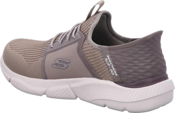 Actual product image Skechers Ingram (40)