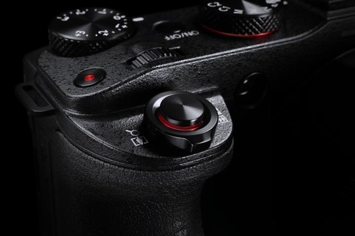 Produktbild Canon PowerShot G3 X (8.8 - 220 mm, 20 Mpx, 1")