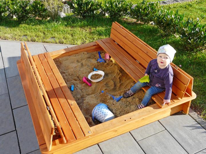 Produktbild Weka Holzbau Sandkasten 196 B, Gr.1, mit Klappbarer Abdeckung, Honigbraun