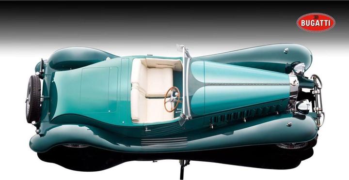 Actual product image Bauer Exclusive 1:18 Bugatti Roadsters Esders Model Car