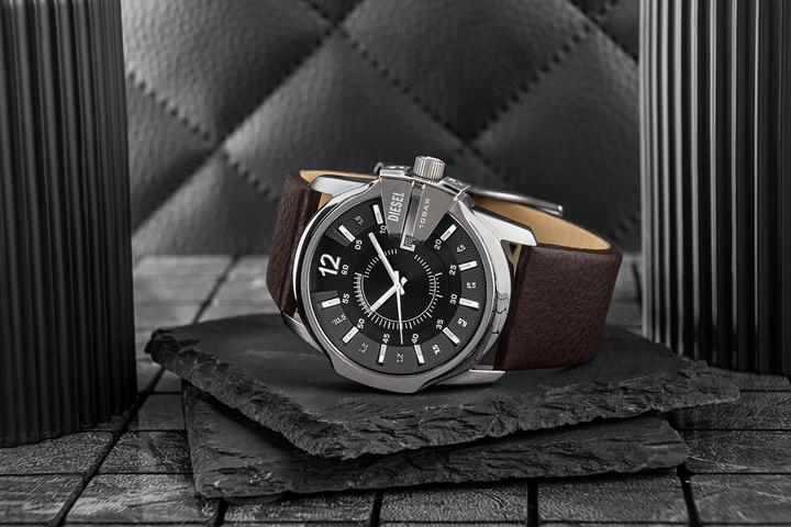 Produktbild Diesel Master Chief (Analoguhr, 45 mm)