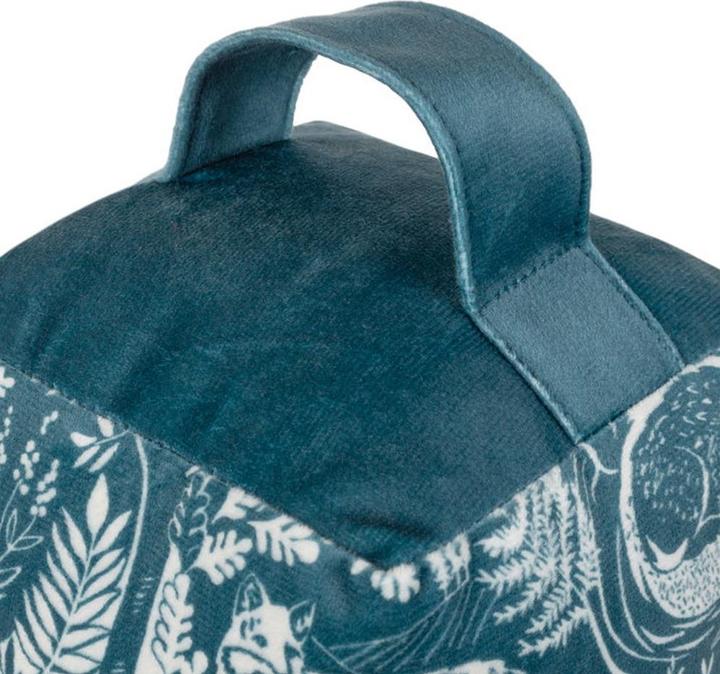 Actual product image Room05 Animals Winter Doorstop