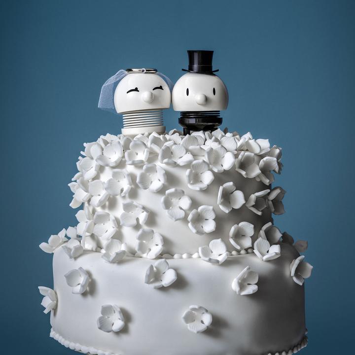 Actual product image Hoptimist Bride & Groom (10 x 7.5 x 15 cm)