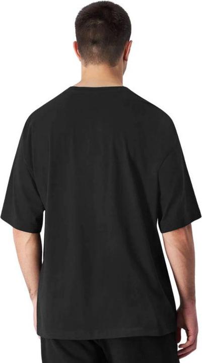 Actual product image Champion Koszulka męska Crewneck czarna 220270 KK001 2XL (XXL)