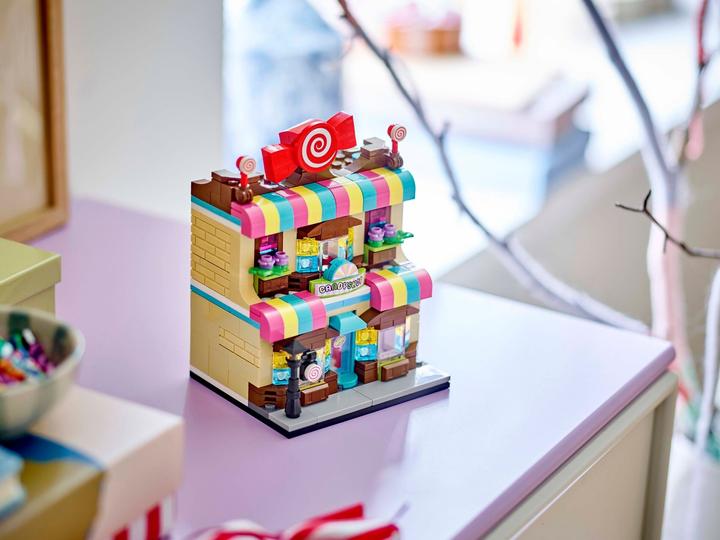 Image du produit LEGO Magasin de bonbons (40692, LEGO difficiles à trouver)