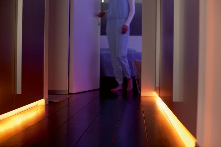 Image du produit Philips Hue Lightstrips BT Extension (RGBW, 100 cm, Intérieur)