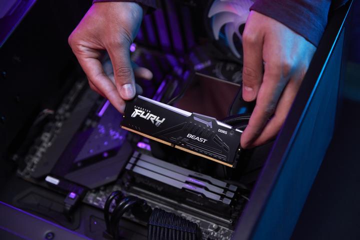 Produktbild Kingston FURY Beast RGB (2 x 32GB, 5600 MHz, DDR5-RAM, DIMM)
