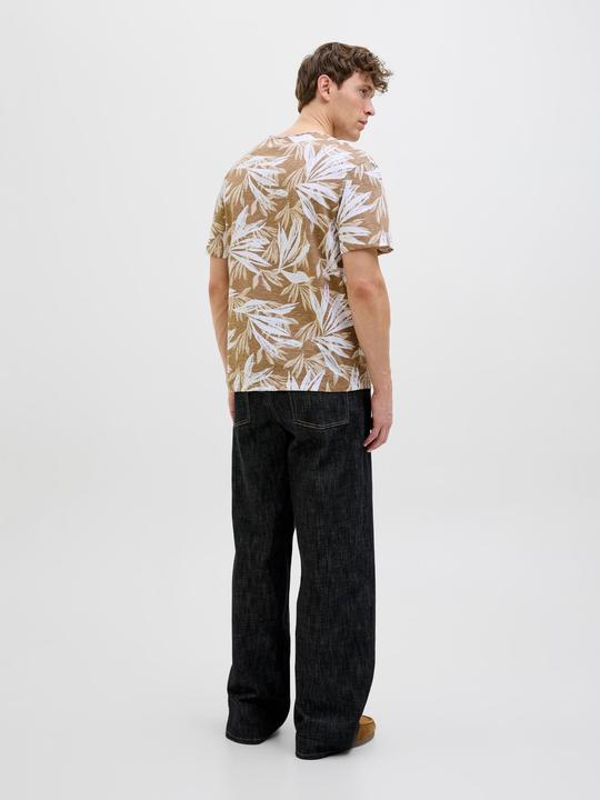 Actual product image Jack & Jones Jjebryan Aop Tee S/S O-Neck Sn (L)
