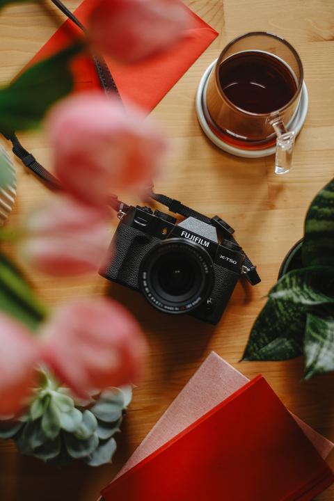 Produktbild Fujifilm X-T50 Kit (16 - 50 mm, 40.20 Mpx, APS-C / DX)