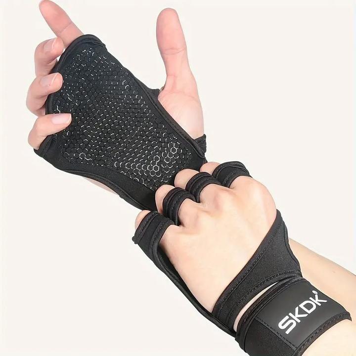 Image du produit Cbx Fitness-Handschuhe mit Handgelenkbandagen und Silikongel Grösse S (S)