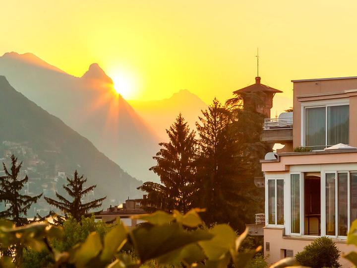 Image du produit Smartbox 1 nuit romantique avec vue sur le lac, souper et spa à Lugano (2 pers.)