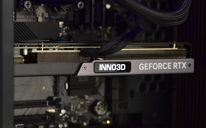 Produktbild Action Actina 5901443329077 PC i5-13600KF Midi Tower Intel® Core™ i5 32 GB DDR4-SDRAM 1000 GB SSD Schwarz (Intel Core i5-13600KF, 32 GB, 1000 GB, GeForce RTX 4070)