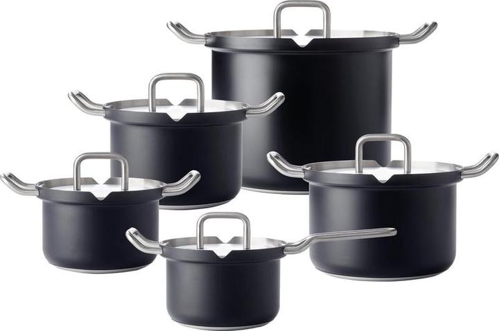 Image du produit BK Q-linair Master Black Kookpannenset - 5 delig - Veilig afgietsysteem (Casserole, Acier inoxydable)