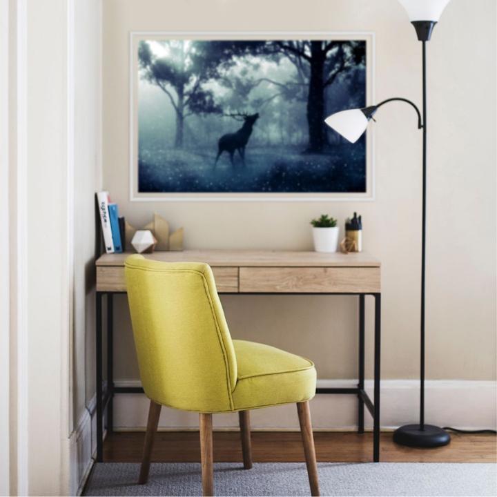 Produktbild Trenddeko Hirsch im Morgenwald (100 x 70 cm)