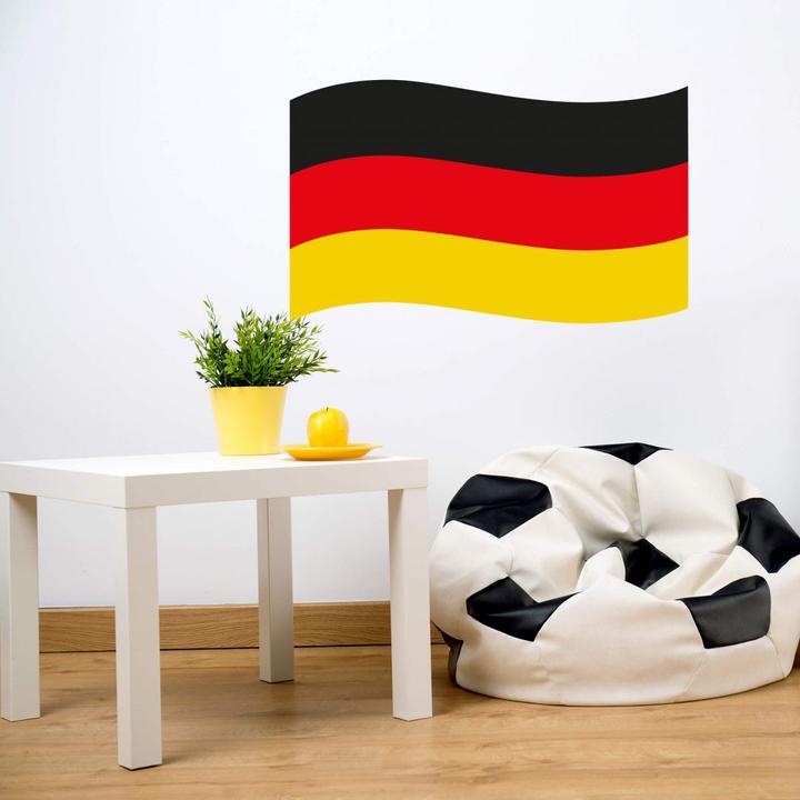 Produktbild Trenddeko Deutschland-Fahne im Wind (100 x 61 cm)