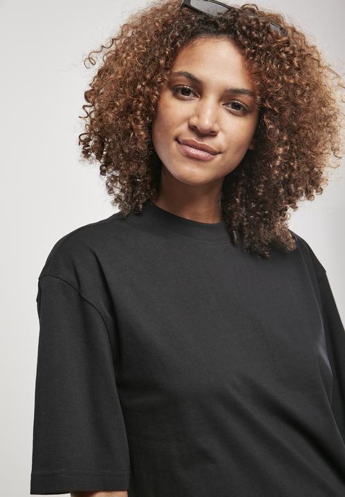 Actual product image Urban Classics Ladies Organic Oversized Tee (4XL)