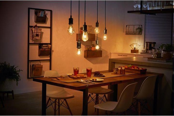 Image du produit Philips Hue White BT (E27, 7 W, 550 lm, 1 x, G)