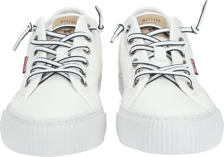 Actual product image Mustang Sneaker (39)