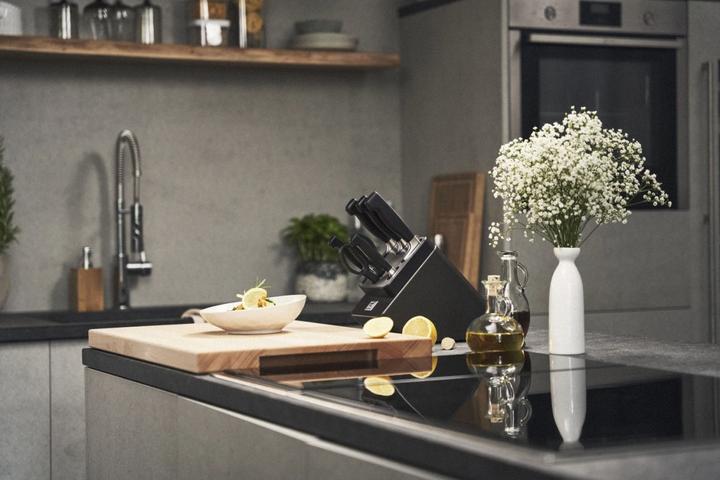Produktbild Zwilling 7tlg. Four Star Selbstschärfender Messerblock