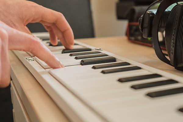 Immagine prodotto Blackstar Pianoforte pieghevole 49 (49 Chiavi)
