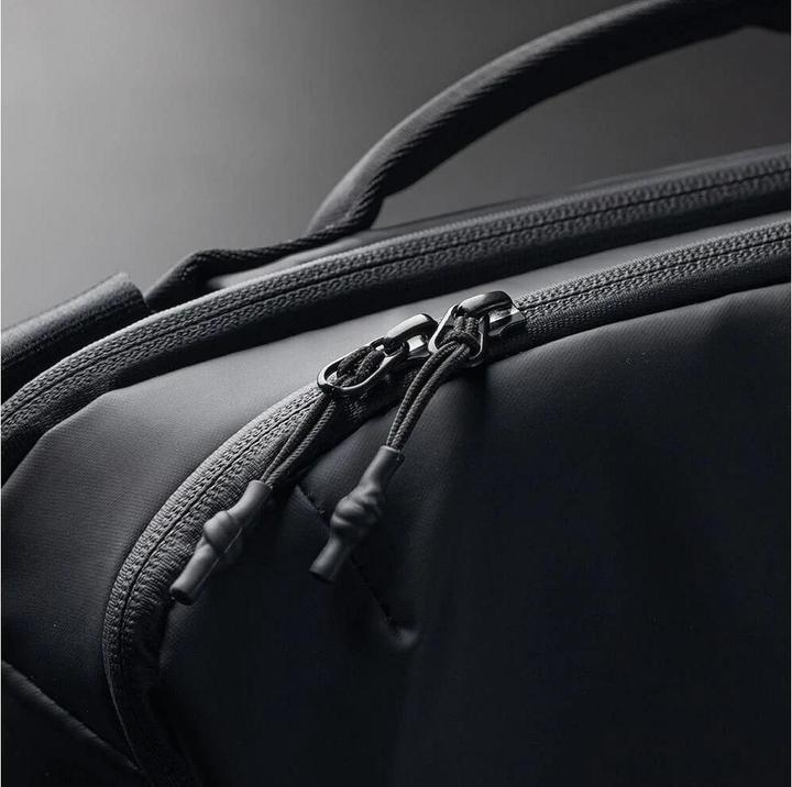 Actual product image Pgytech OneGo 10L shoulder bag (Obsidian Black) (Camera shoulder bag, 10 l)