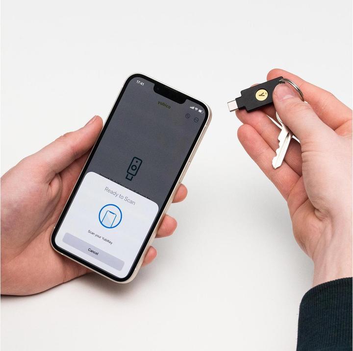Actual product image Yubico YubiKey 5C NFC