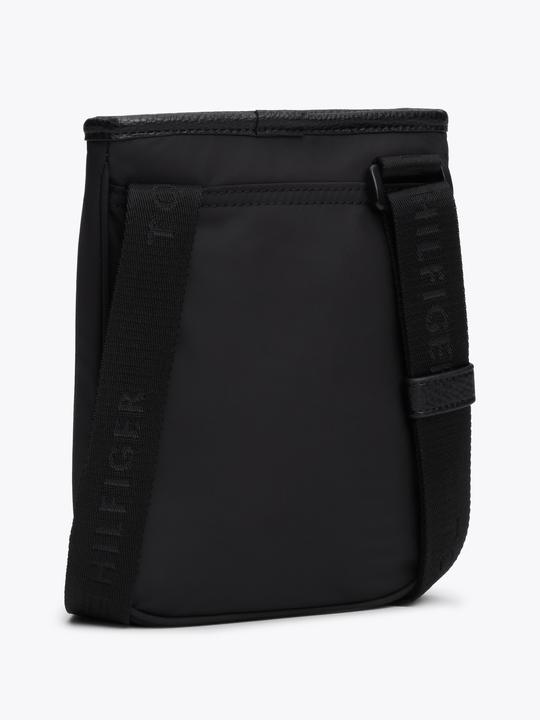 Actual product image Tommy Hilfiger Th Repreve Mini Crossover (4% Polyurethane, 18% polyester, 78% recycled polyester)