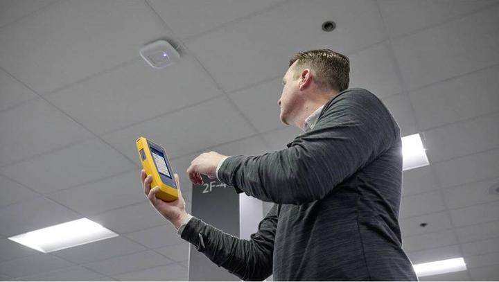Produktbild Fluke Industrial-Ethernet-Tester