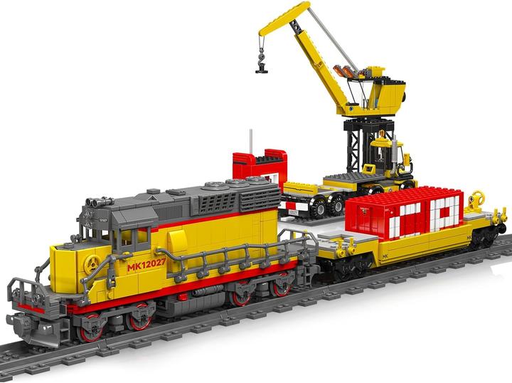 Actual product image Mould King SD40-2 diesel locomotive