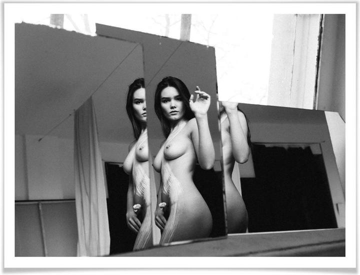 Image du produit Trenddeko Dans le miroir (120 x 100 cm)