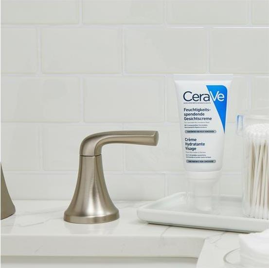 Produktbild CeraVe Feuchtigkeitsspendende Gesichtscreme (52 ml, 24h Creme)