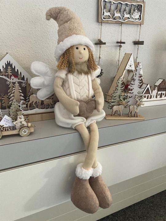 Actual product image GuGus Decorative angel edge stool with heart in hand