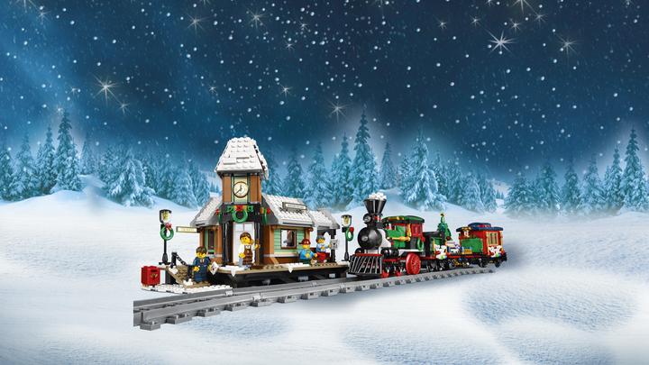 Actual product image LEGO Winter station (10259, LEGO Creator Expert)