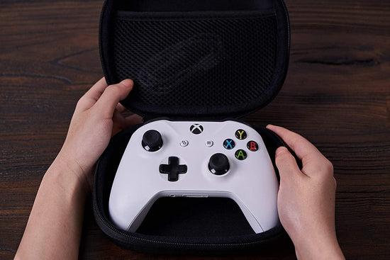 Actual product image 8bitdo Travel Case - Ultimate Controller (PS4, Switch, PS5, Xbox One S, Xbox One X)