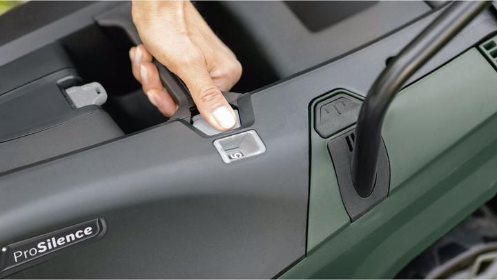 Produktbild Bosch Home & Garden UniversalRotak 36-550 (Akkubetrieb)