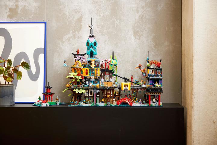 Actual product image LEGO Ninjago - Markets in the City (71799, LEGO Ninjago, LEGO Rare Sets)