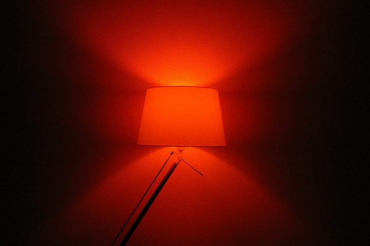 Actual product image Innr Smart Bulb Colour (E27, 10 W, 806 lm, 2 x, F)