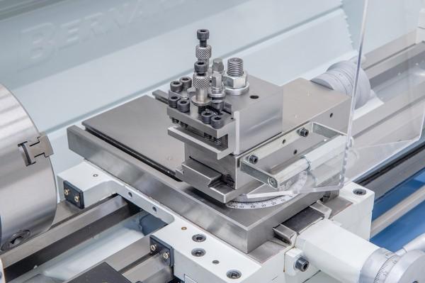 Image du produit Bernardo Cantina Bernardo - Drehmaschine Profi 750 Vario / 230 V inkl. 2-Achs Digitalanzeige ES-12 V