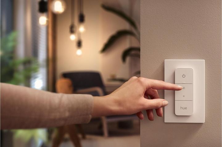 Actual product image Philips Hue Aurelle Basis BT (3550 lm)