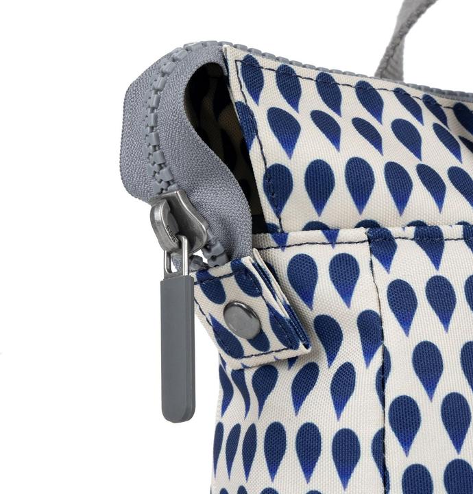 Produktbild Roka London Bantry B Denim Rain Recycled Canvas Small (7 l)