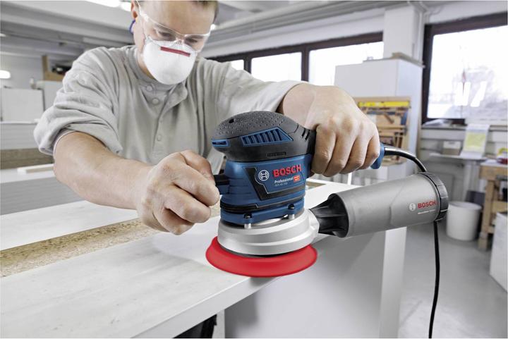 Image du produit Bosch Professional Ponceuse excentrique GEX 40-150 avec 1 x feuille de ponçage multi-trous C470 (Ponceuse excentrique, 400 W)