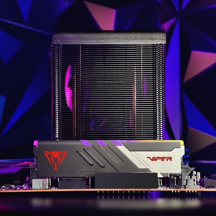 Actual product image Patriot Viper Venom RGB 32GB DDR5 6200-40, PVVR532G620C40K (2 x 16GB, 6200 MHz, DDR5 RAM, U-DIMM)