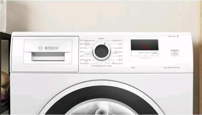 Actual product image Bosch Hausgeräte Bosch WGE03200IT Series 2 Washing Machine (8 kg, Left, EU plug)