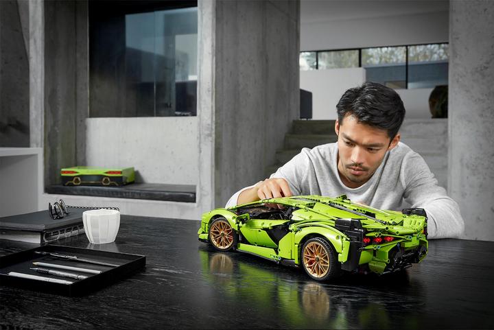 Produktbild LEGO Lamborghini Sián FKP 37 (42115, LEGO Technic, LEGO Seltene Sets)