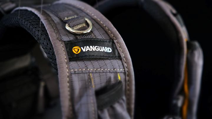Actual product image Vanguard VEO Active 53 GY (Photo backpack, 45 l)